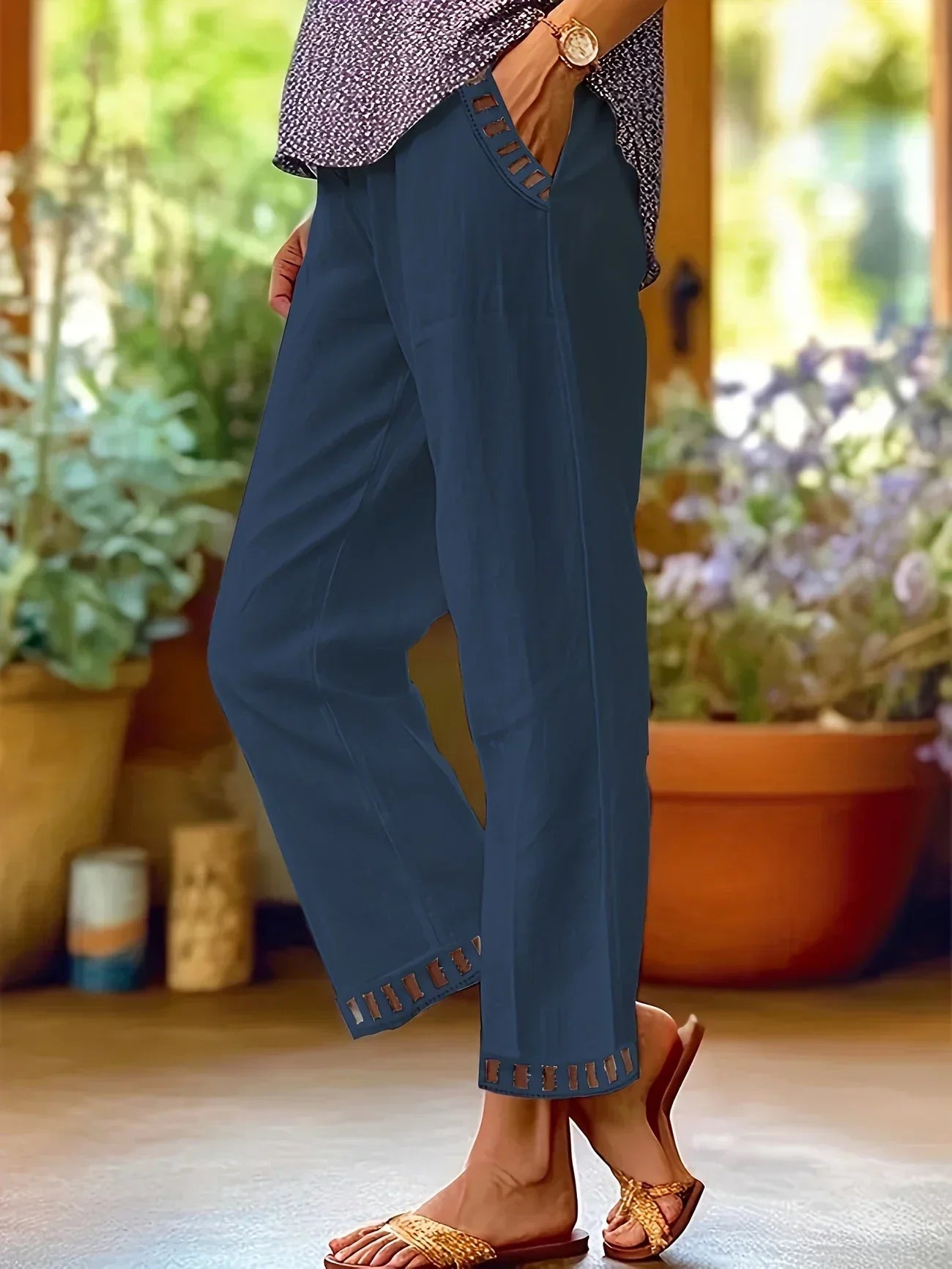 Tracey - Chic Cropped Pants