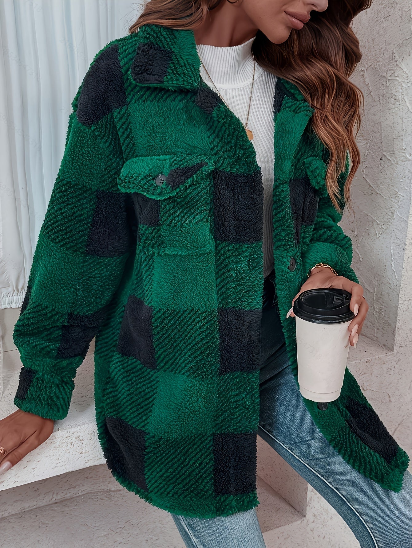 Doreline - Cozy Checkered Jacket
