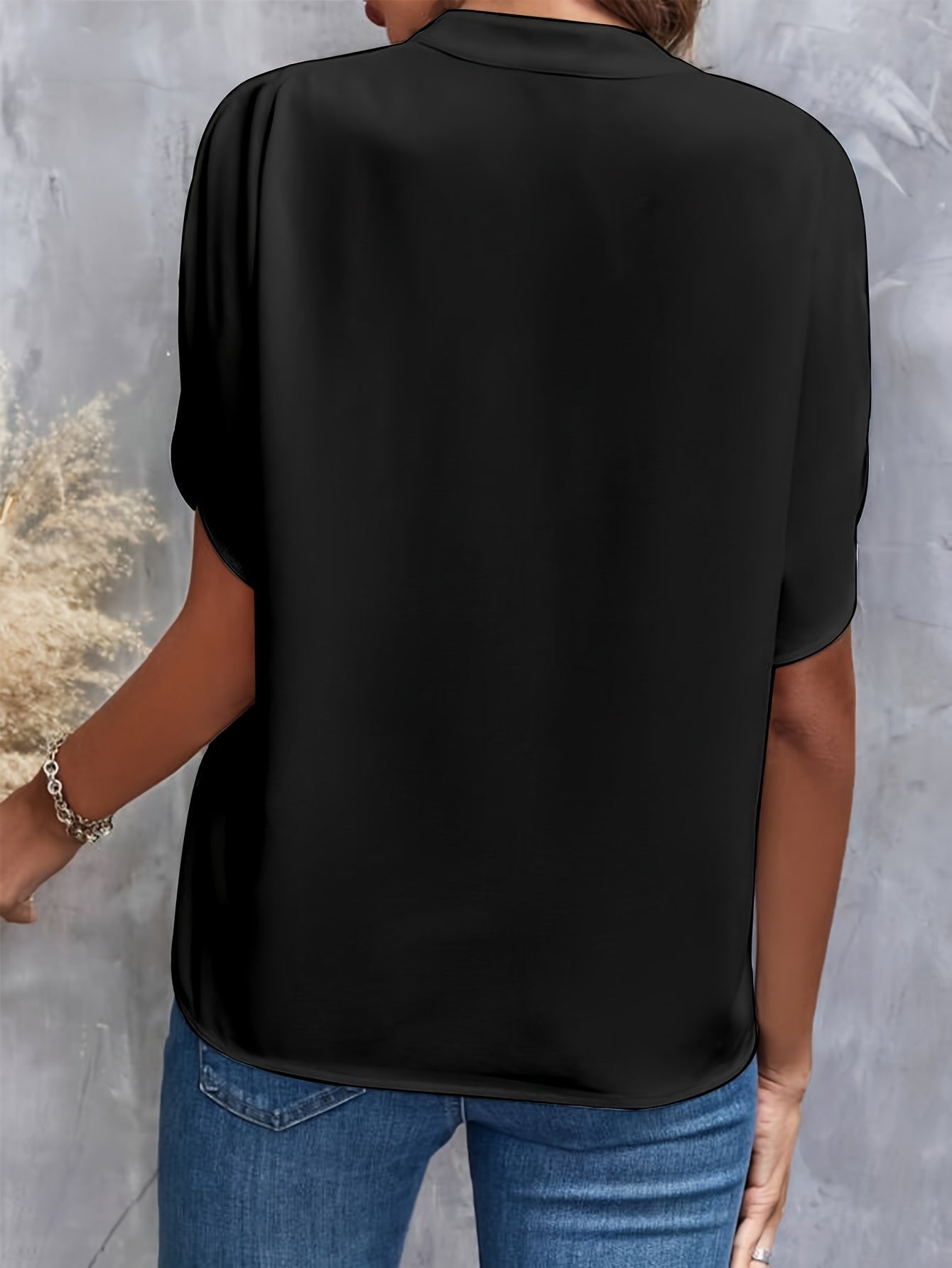 Billie - Bold Chic Blouse