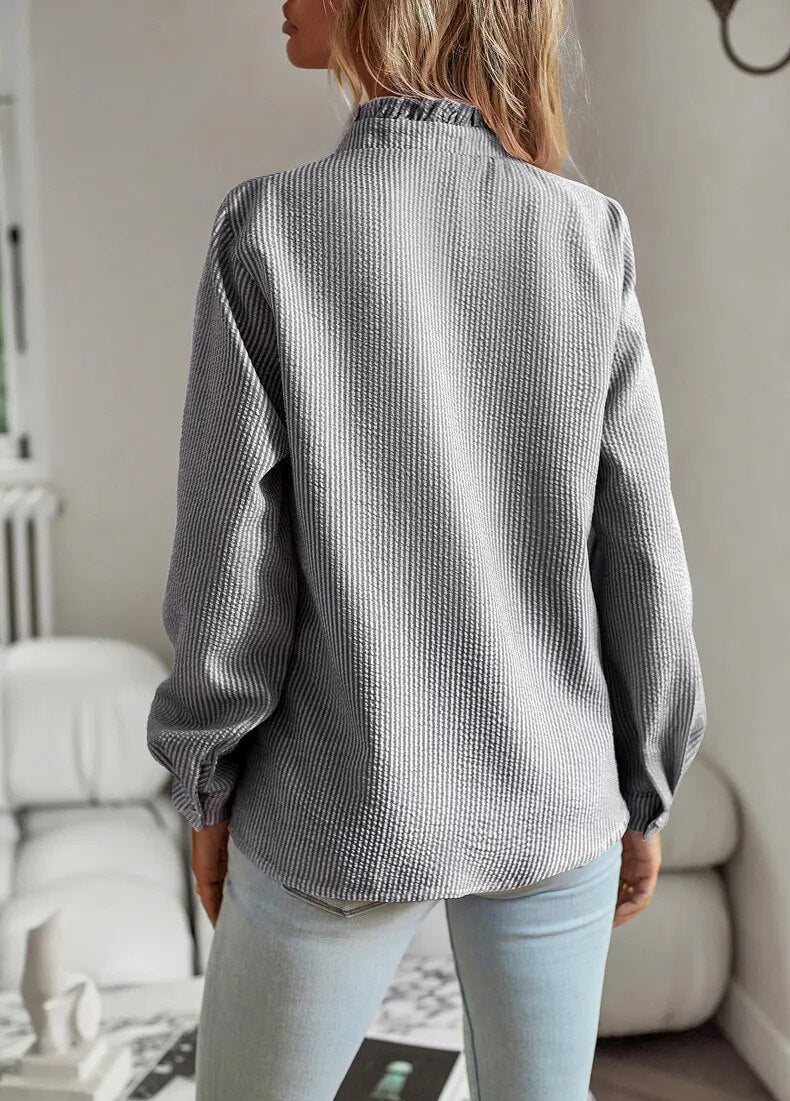 Laila - Timeless Elegant Blouse