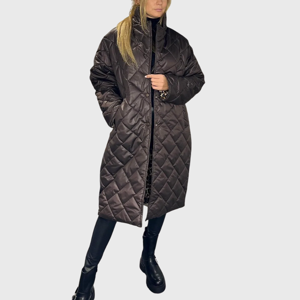 Alissara - Versatile Reversible Coat