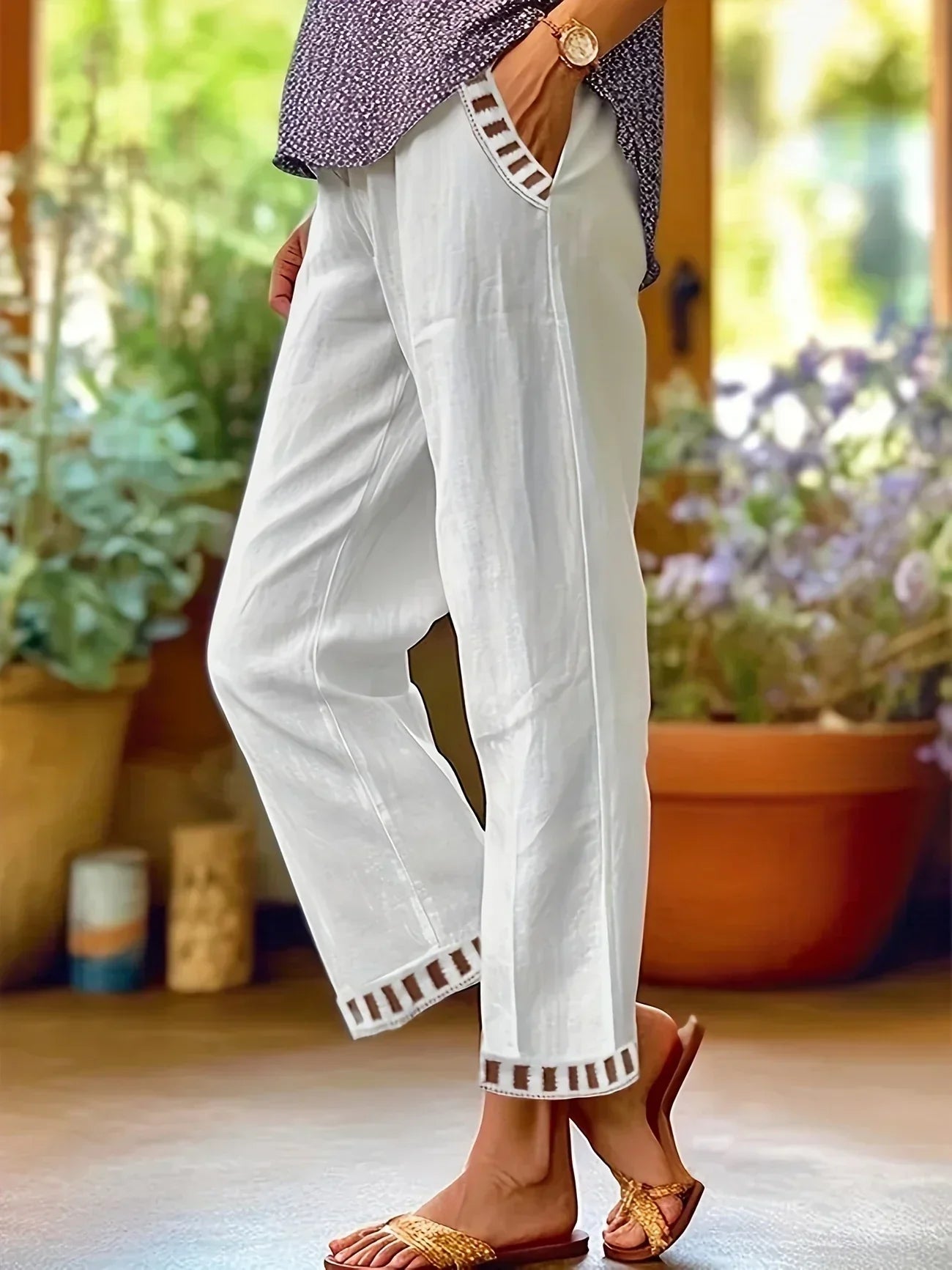 Tracey - Chic Cropped Pants