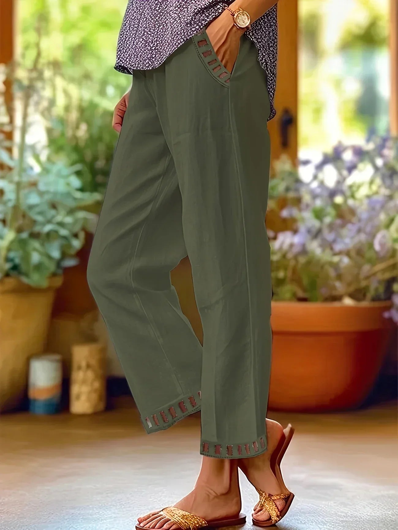 Tracey - Chic Cropped Pants