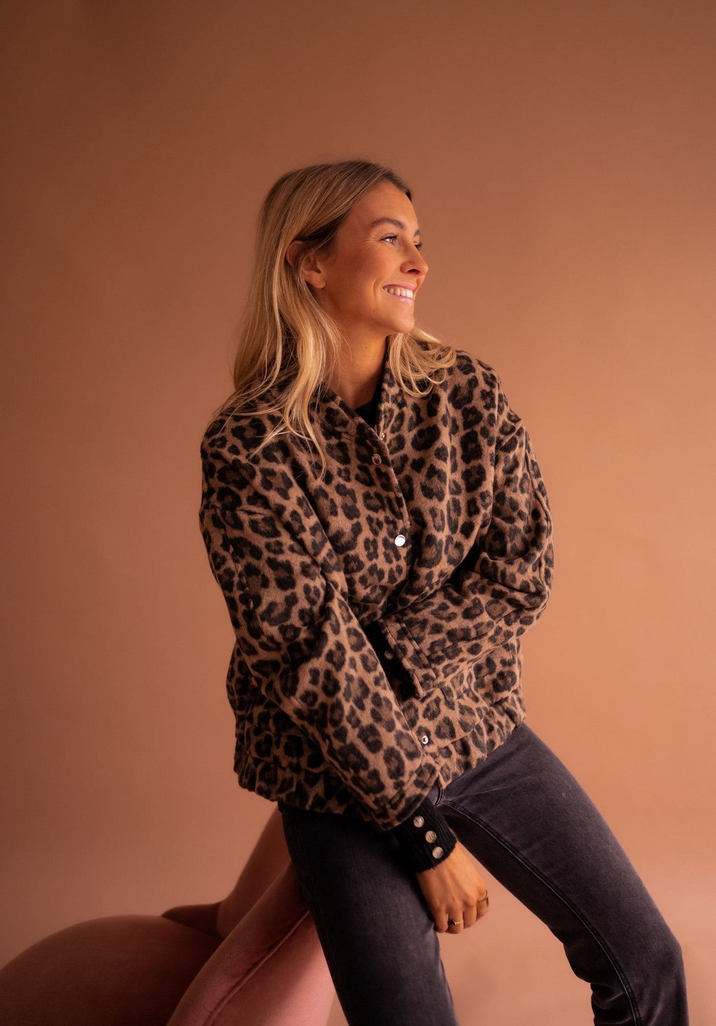 Luisa - Trendy Leopard Jacket